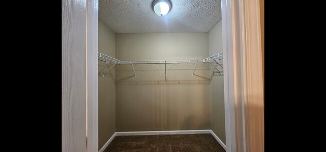 Building Photo - 4045 George Buchanan Dr