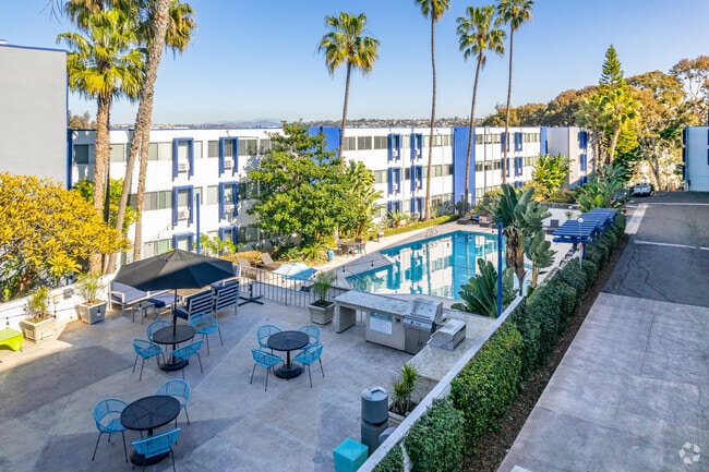 Building Photo - Gables Point Loma