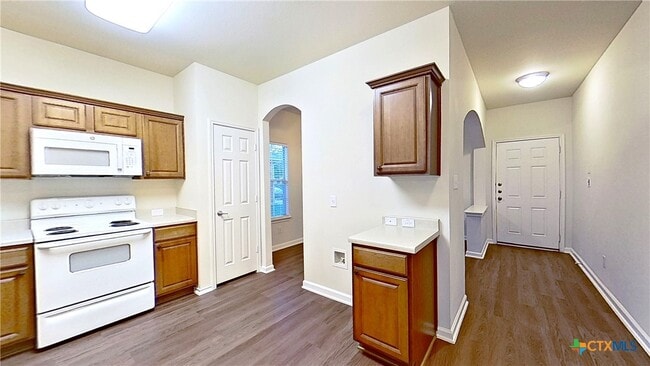 Building Photo - 308 Rinehardt St