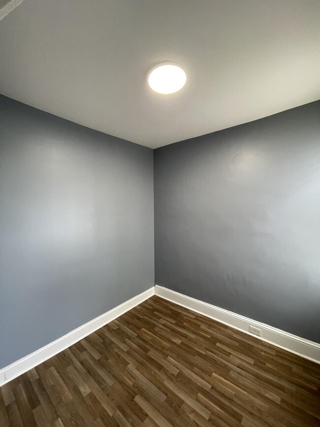 Building Photo - 1623 Dounton St