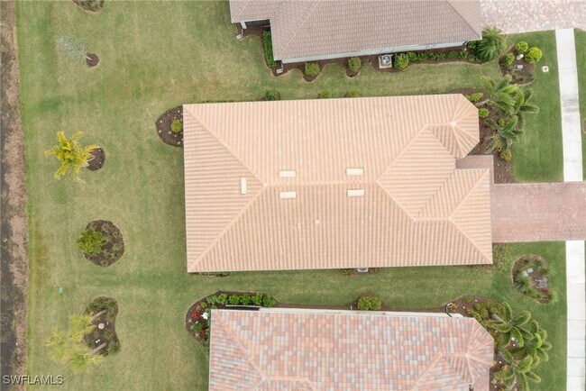 Building Photo - 6217 Harmony Dr