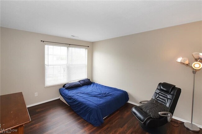 Building Photo - 1408 Stoney Run Trail