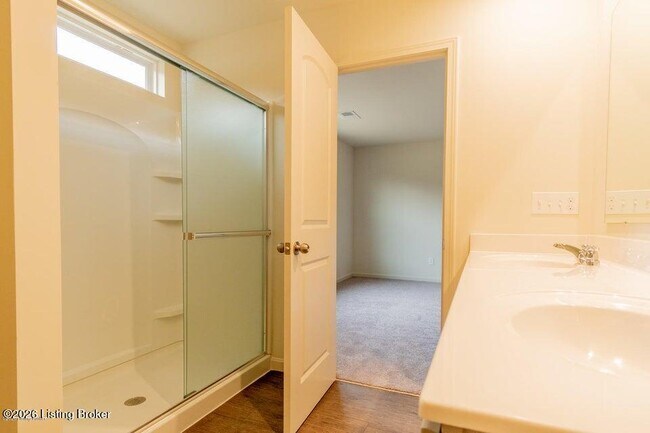 Building Photo - 1900 Cherry Glen Dr