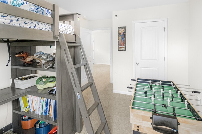 Building Photo - 4105 Thimbleberry Dr