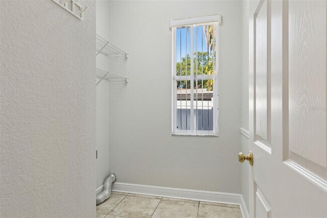 Building Photo - 1208 DR Martin Luther King JR Street North