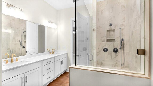 Building Photo - 726 Stickley Oak Way