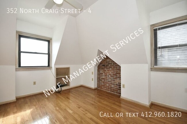 Building Photo - 352 N Craig St