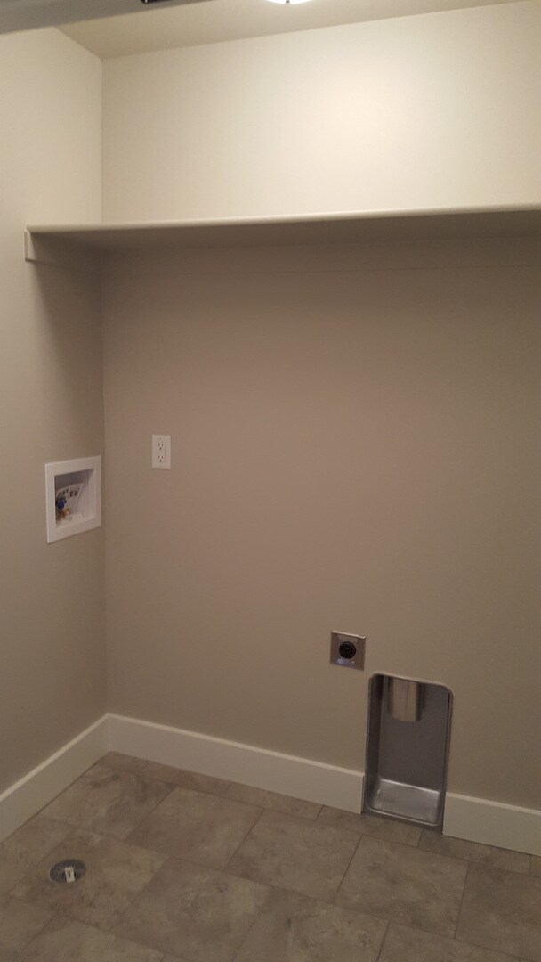 Building Photo - Tuscridge LLC
