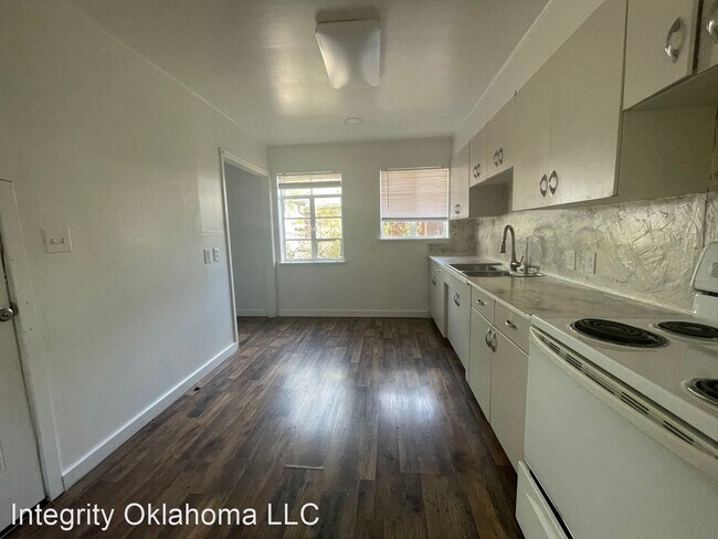 Building Photo - 2 br, 1 bath House - 3029 W. Eubanks