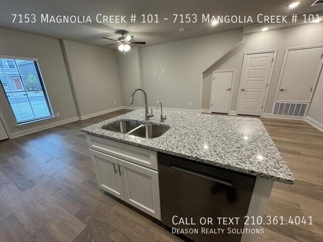 Building Photo - 7153 Magnolia Pass