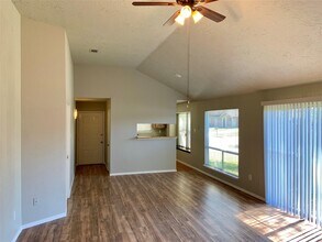 Building Photo - 11003 Panicum Ct