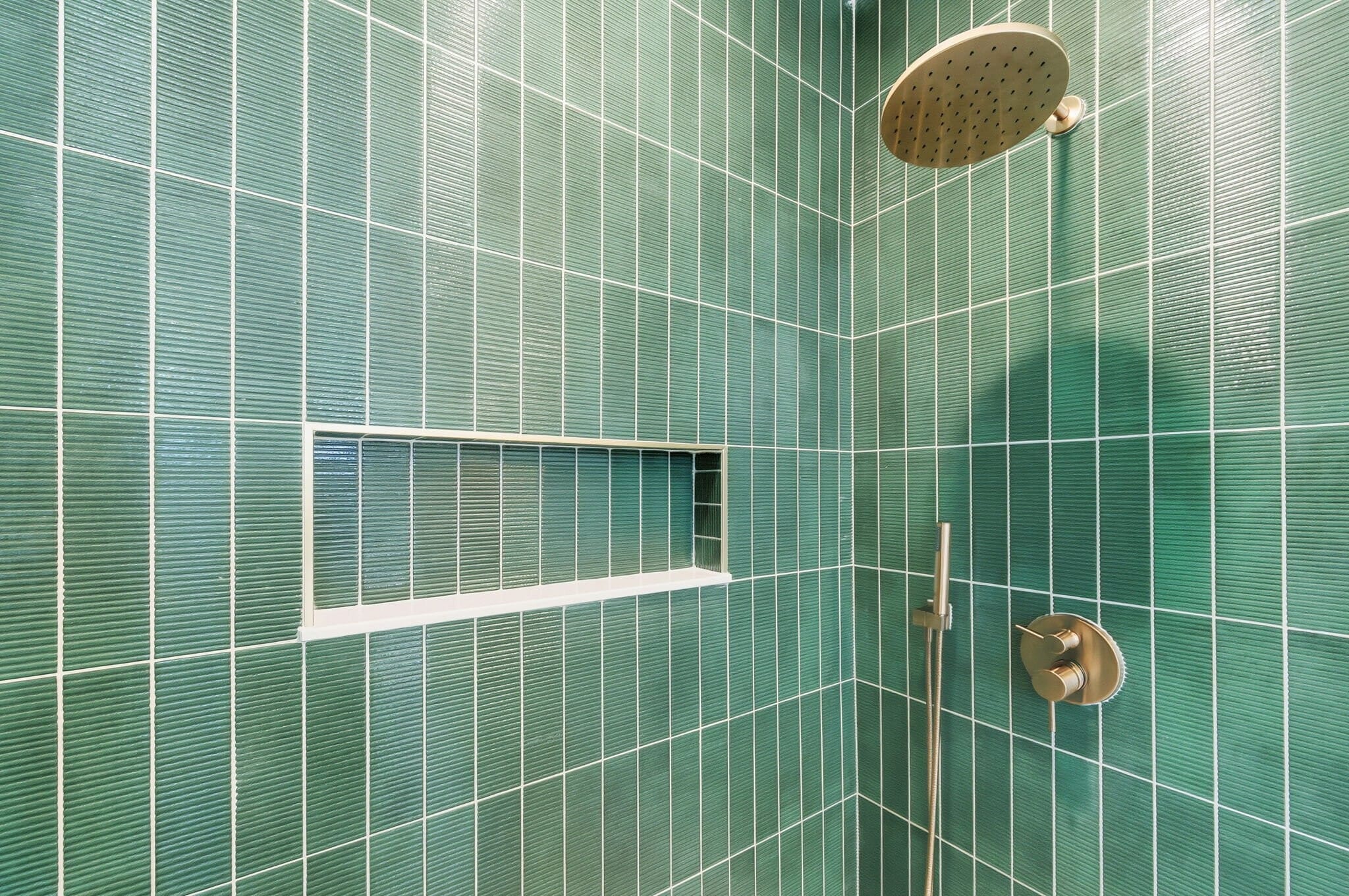 Building Photo - 309 E Selma Ave