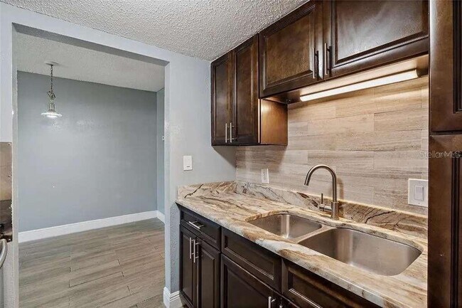 Building Photo - 379 47th Ave N