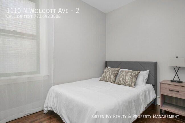Building Photo - 1110 N Wolcott Ave