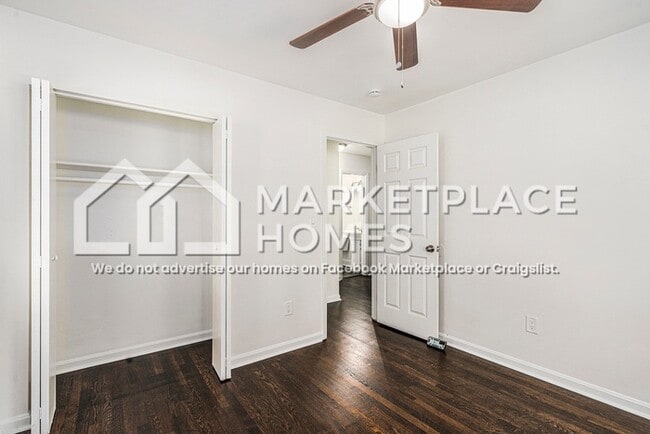 Building Photo - 5946 Shady Ln Cir