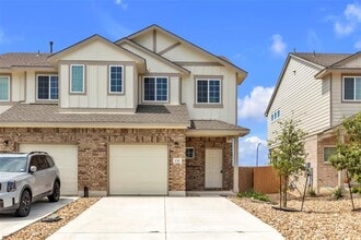 Building Photo - 130 Yearling Wy