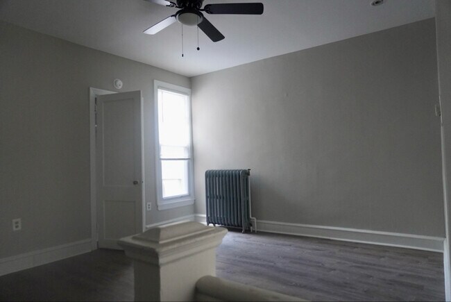 Building Photo - 5900Chester Ave