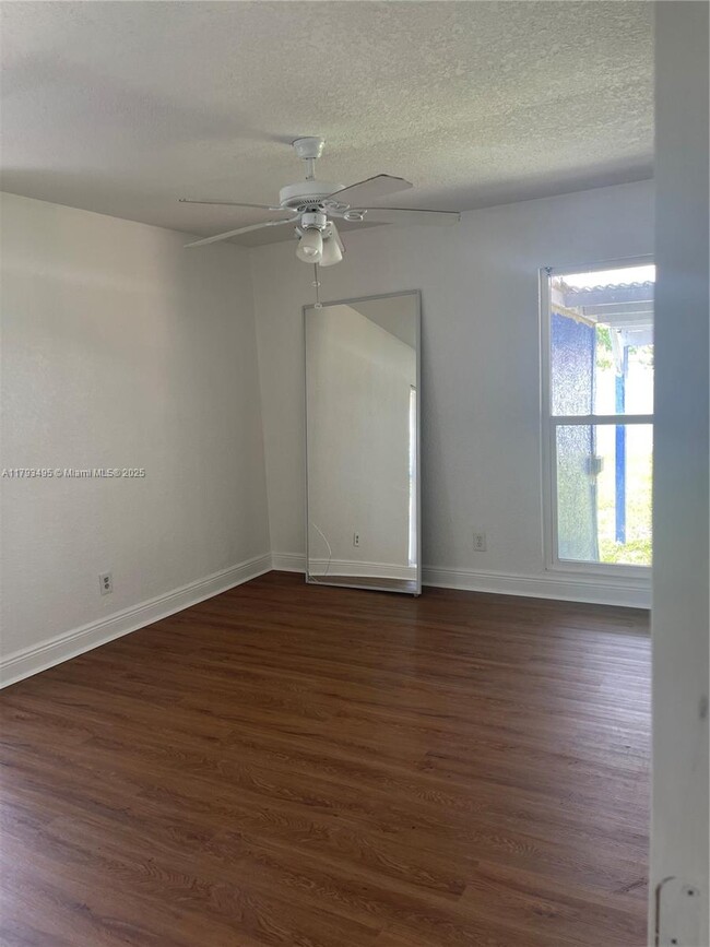 Building Photo - 7811 NW 66th Terrace