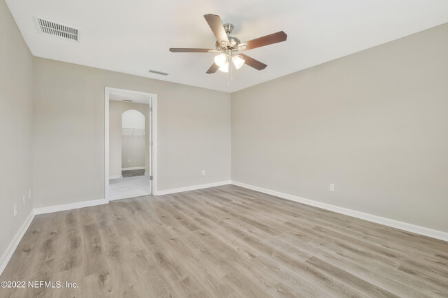 Building Photo - 78125 Saddle Rock Rd