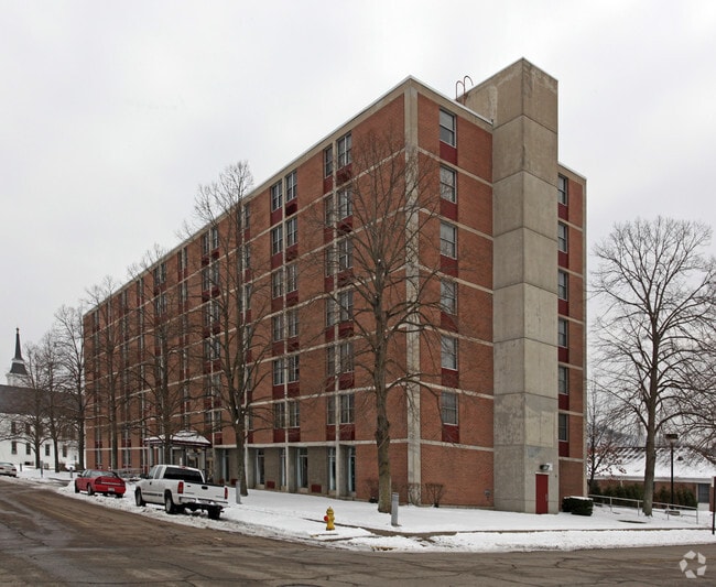 Primary Photo - Hudson House