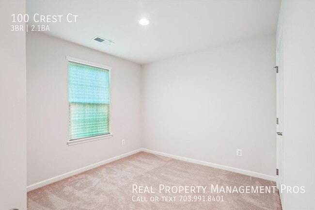 Building Photo - 100 Crest Ct