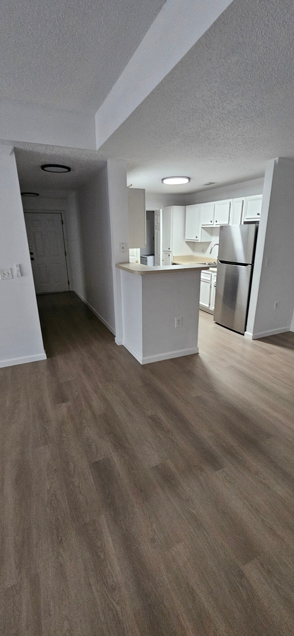 Building Photo - 50 Pebble Beach Cv