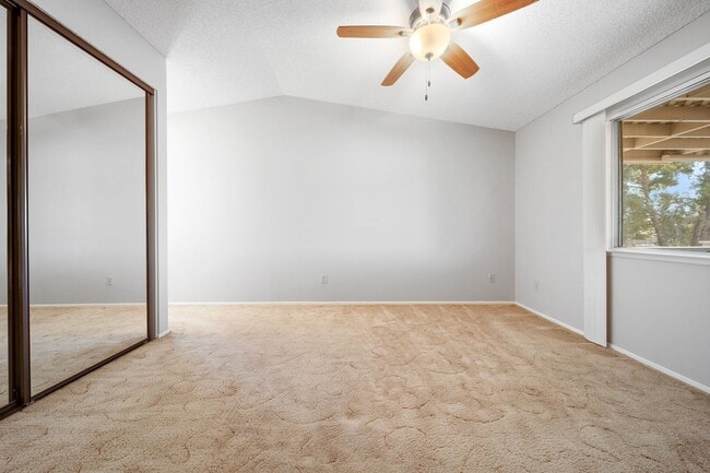 Building Photo - For RENT at Sandalwood Park North