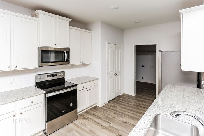 Building Photo - 1101 Wheatfield Ln