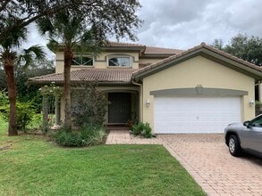 Building Photo - 9280 Silver Glen Way