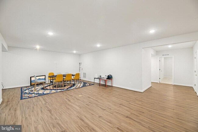 Building Photo - 42051 Night Nurse Cir