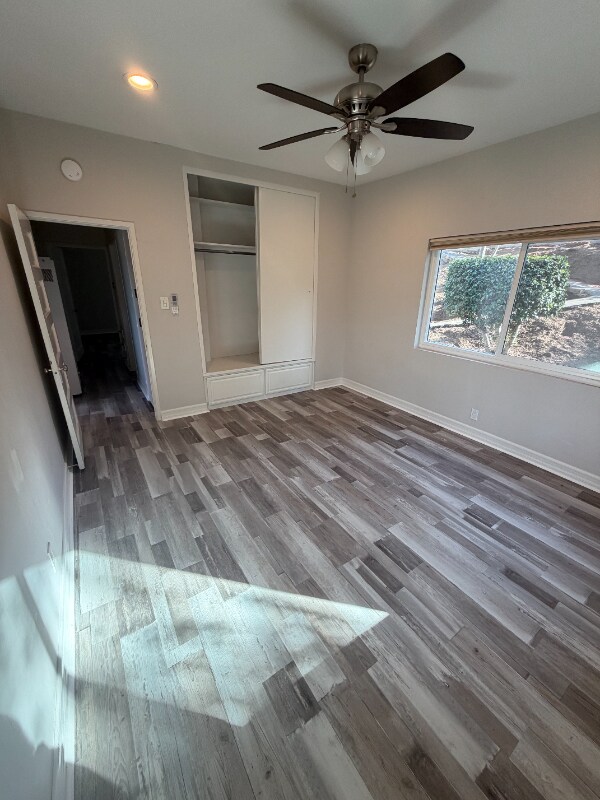 Building Photo - 1134 E 5th Ave