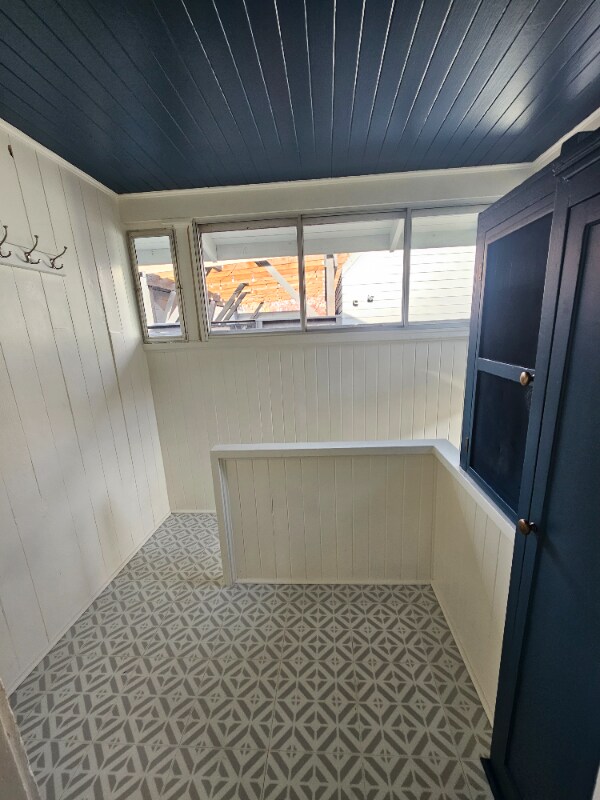 Building Photo - 3265 NE Alberta St