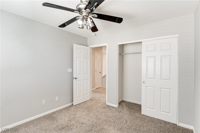 Building Photo - 1186 Claire Rose Ave