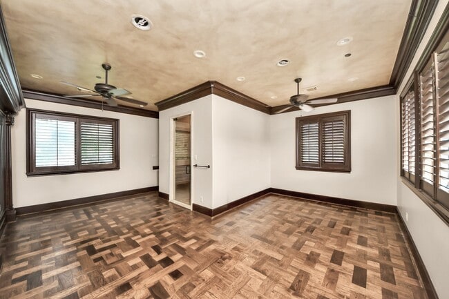 Building Photo - 11103 Memorial Dr