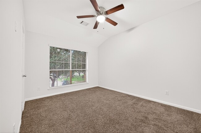 Building Photo - 22303 Naple Hollow Ln