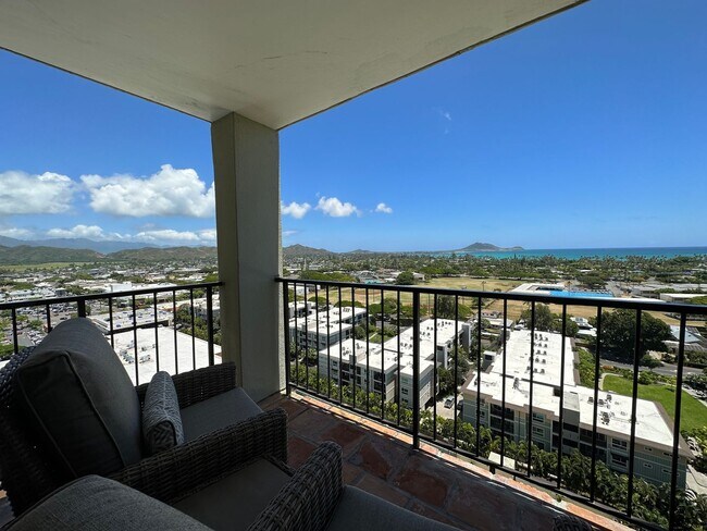 Building Photo - Stunning Panoramic Ocean Views! Fully furnished, fully renovated, 2 bedroom, 2 bathroom unit at W...