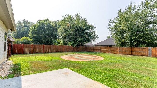 Building Photo - 13 Wheatland Way