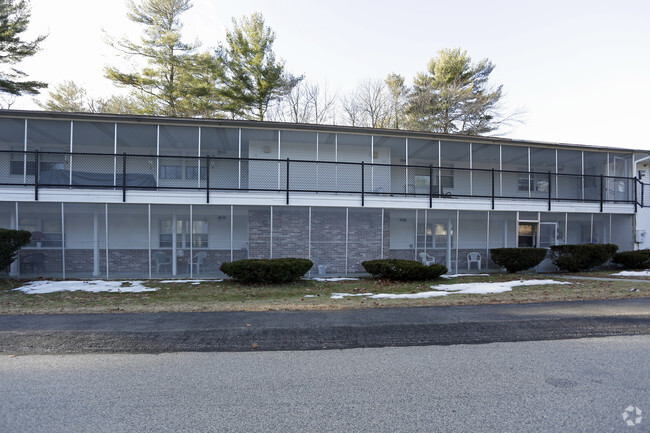 Building Photo - Pleasantwood Estates