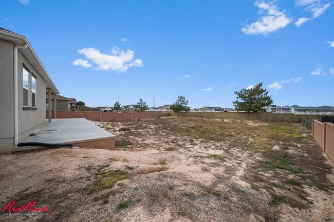 Building Photo - Beautiful and Modern 5 Bedroom Home in Cedar City!