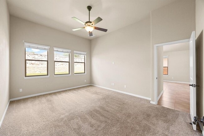 Building Photo - 14308 Senia Bend