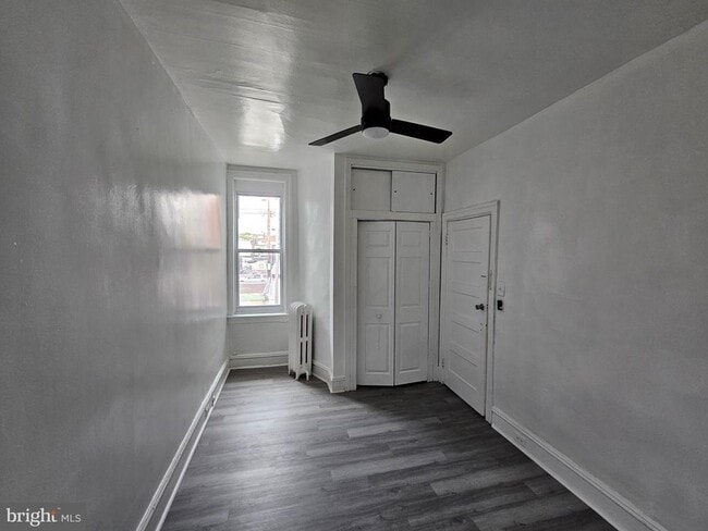 Building Photo - 745 E Tioga St