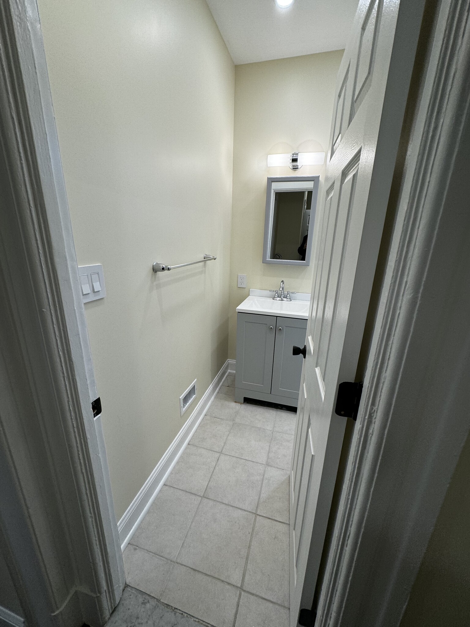 Entry to bathroom - 9022 143rd St