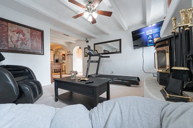 Building Photo - Desert Oasis – Furnished Executive Room in...