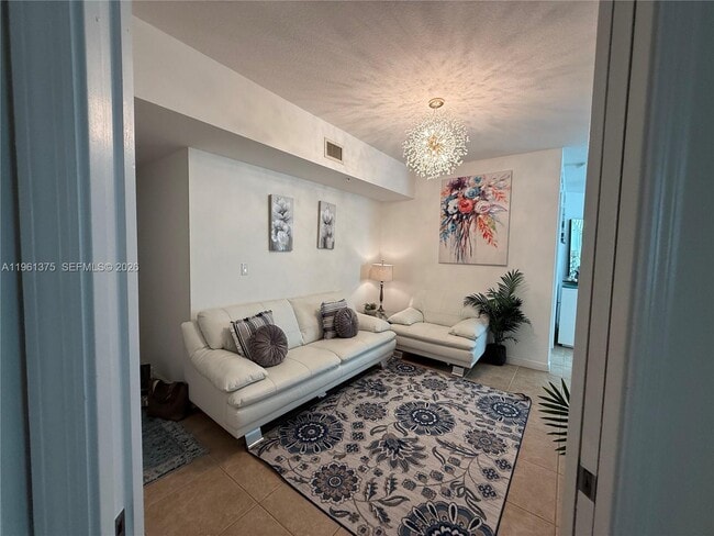 Building Photo - 1745 E Hallandale Beach Blvd