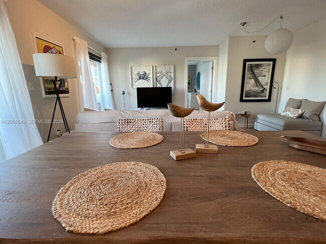 Building Photo - 227 Michigan Ave