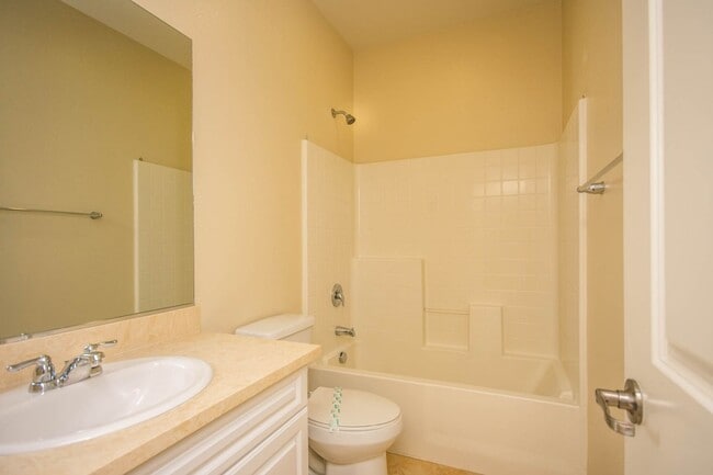 Building Photo - 3BD Home in the Belmount Community of San ...