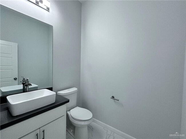 Building Photo - 21 Sunset Dr