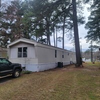 Building Photo - 1315 New Natchitoches Rd