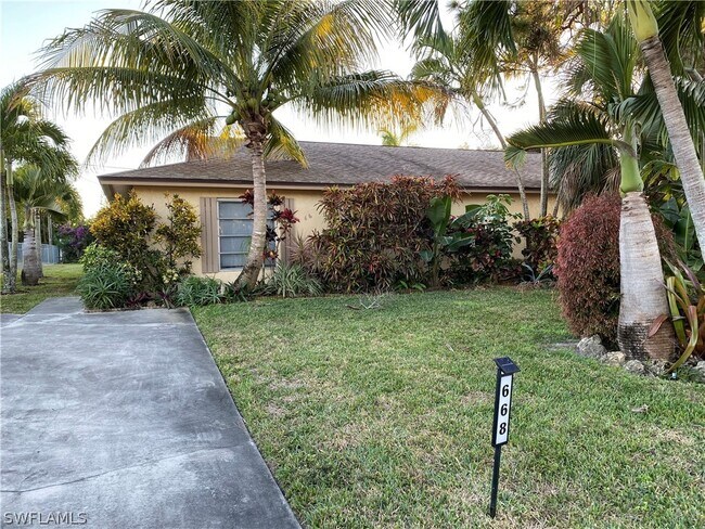 Building Photo - 668 98th Ave N