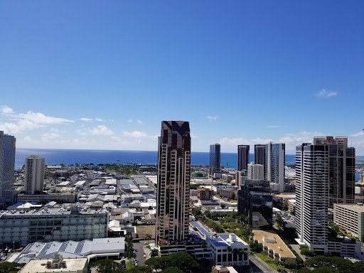 Building Photo - One Archer Lane! 2/2/2 - Incredible Views!